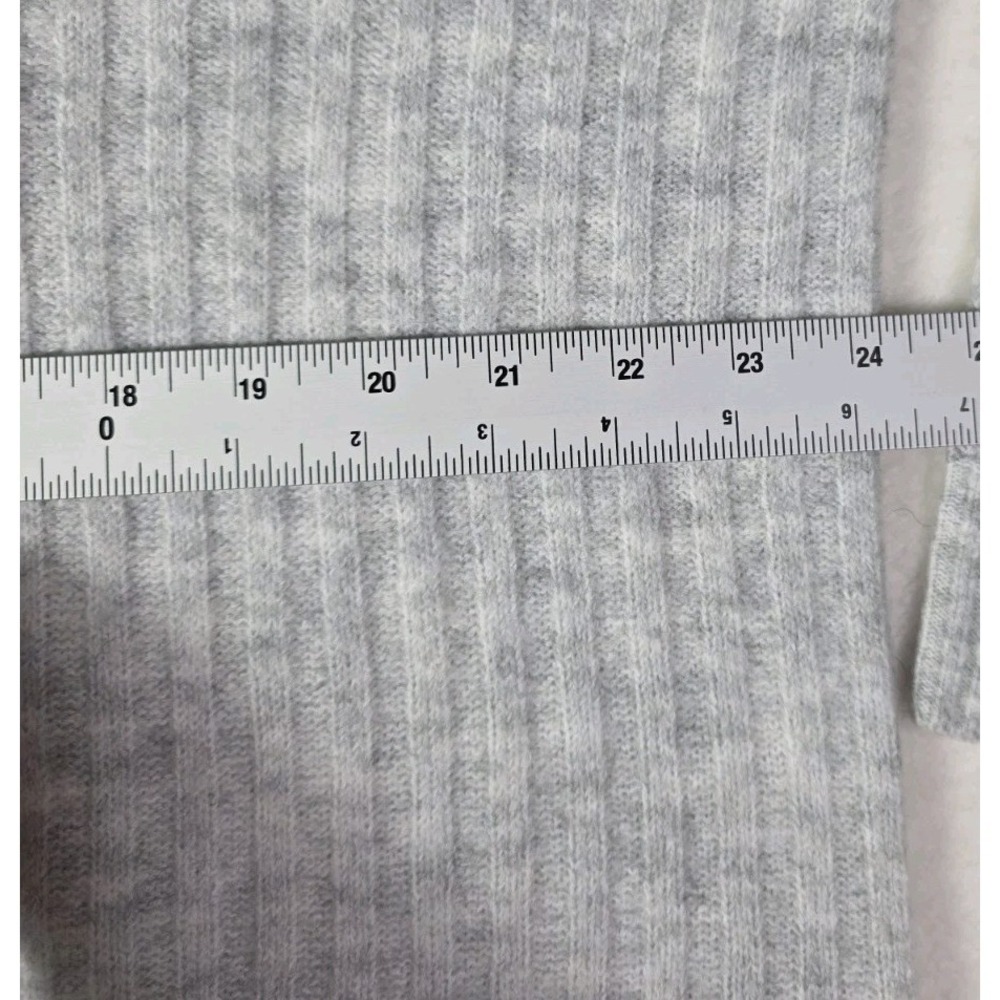 Legendary Outfitters XL Cozy Cable Knit Sweater Gray Soft Pullover NWT - Picture 7 of 10